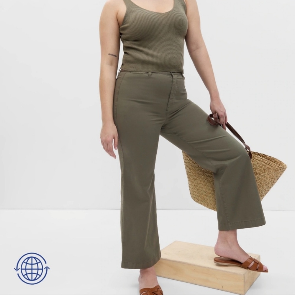 GAP 'HIGH RISE STRIDE" WIDE LEG GREEN KHAKIS Women’s SZ 16